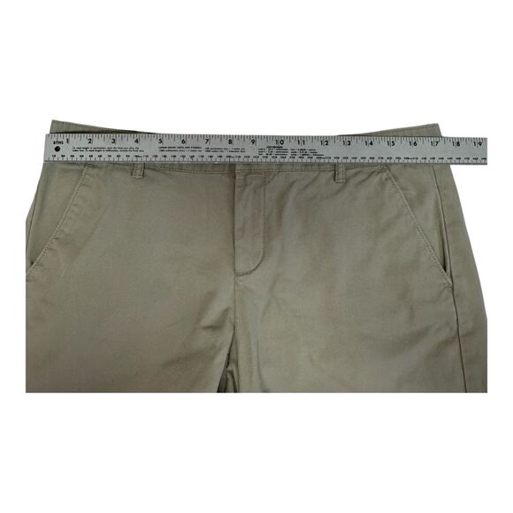 Gap Khaki Shorts Womens Size 8 Cotton Casual Everyday Wear - Picture 6 of 8
